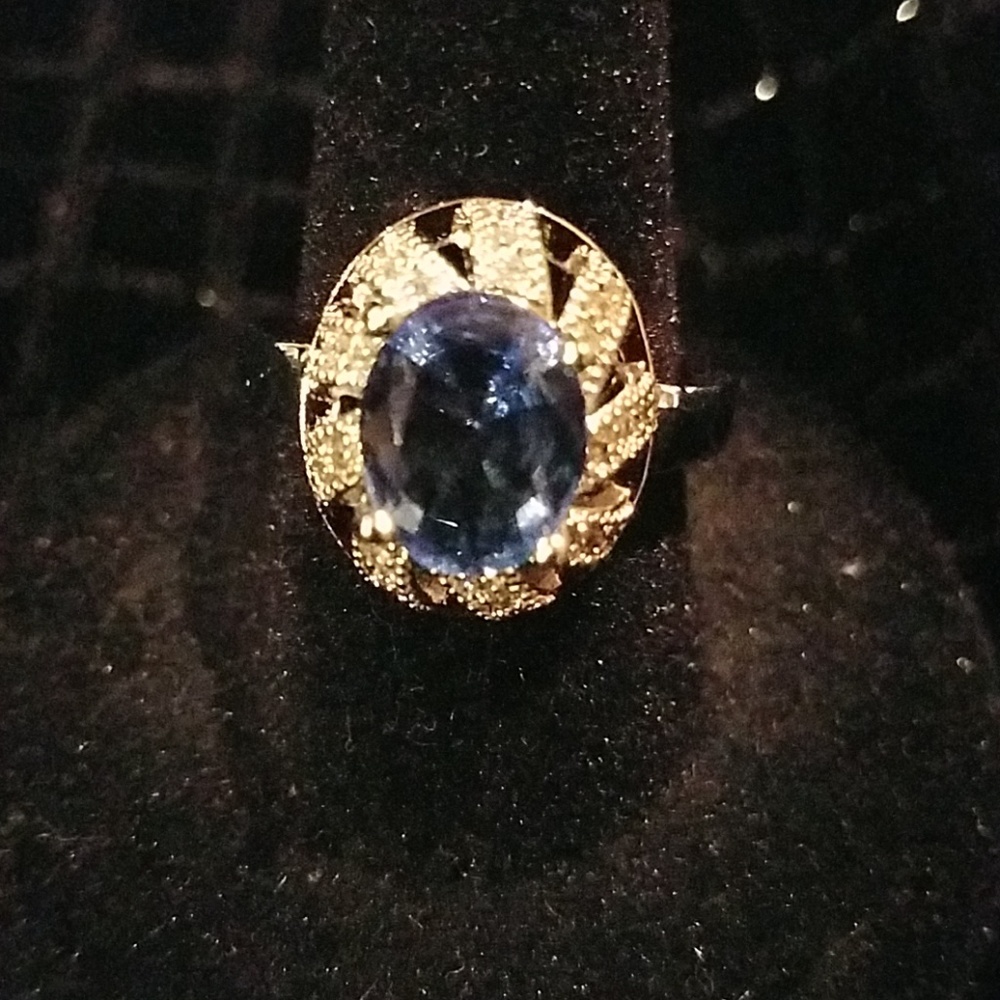 Tanzanite Simulate Ring - image 1